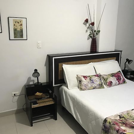 Hotel Meson De Las Flores อาร์เมเนีย ภายนอก รูปภาพ