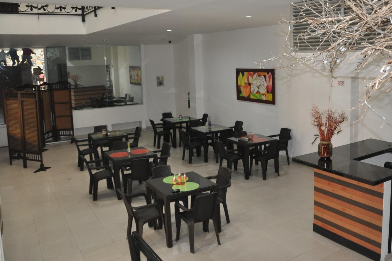 Hotel Meson De Las Flores อาร์เมเนีย ภายนอก รูปภาพ