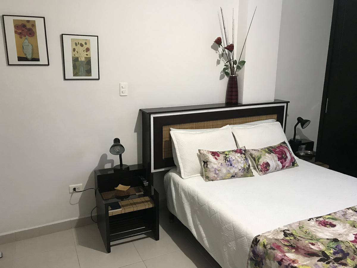 Hotel Meson De Las Flores อาร์เมเนีย ภายนอก รูปภาพ