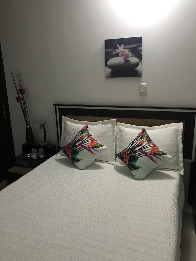 Hotel Meson De Las Flores อาร์เมเนีย ภายนอก รูปภาพ